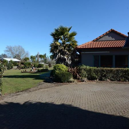 Springwaters Lodge Rotorua Exterior photo