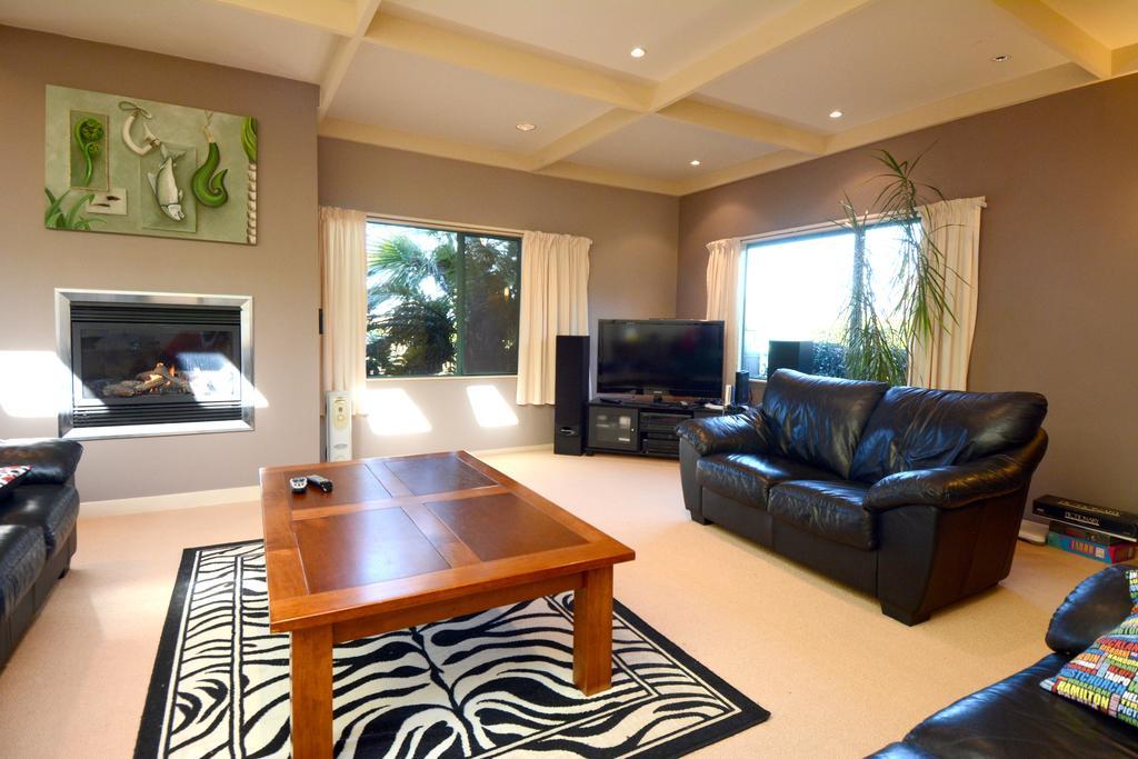Springwaters Lodge Rotorua Exterior photo