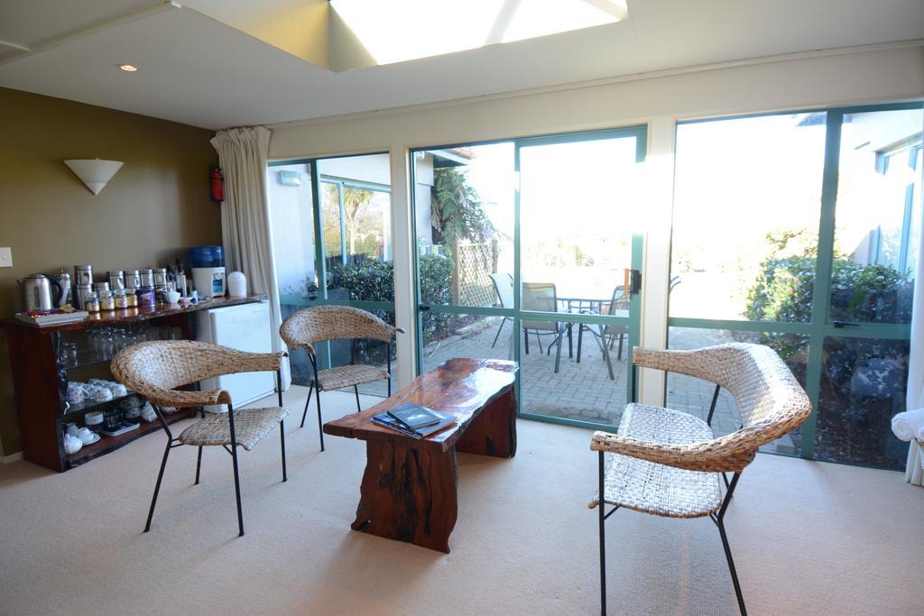 Springwaters Lodge Rotorua Exterior photo